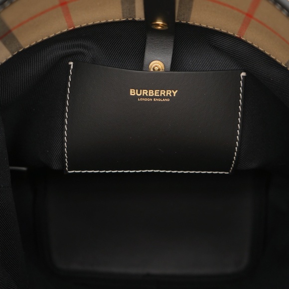 Burberry Ashby Bucket Bag Archive Beige House Check Canvas New - Picture 7 of 7